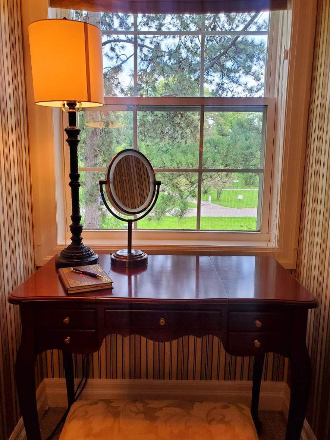 Darlington House Bed And Breakfast ナイアガラオンザレイク エクステリア 写真
