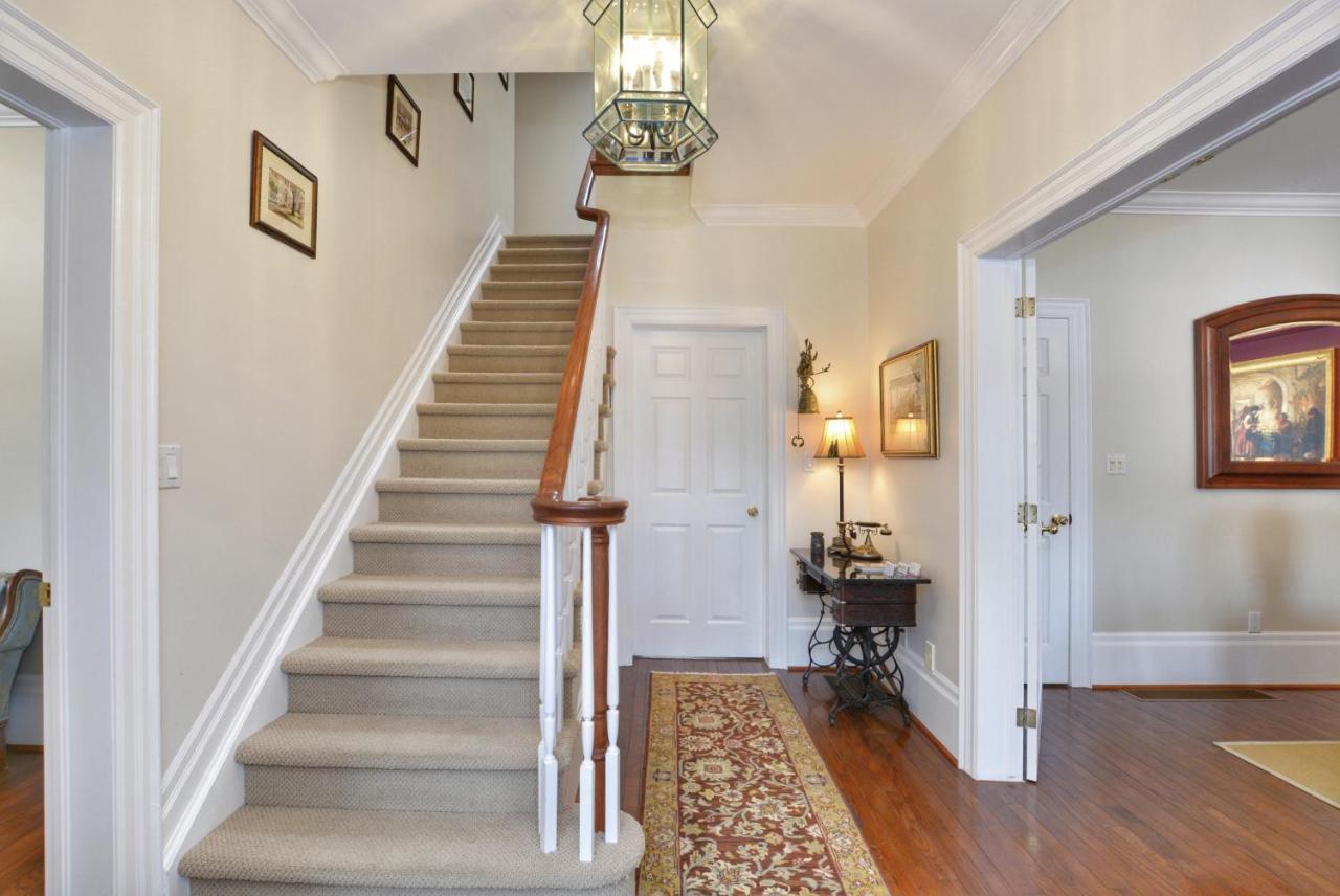 Darlington House Bed And Breakfast ナイアガラオンザレイク 部屋 写真